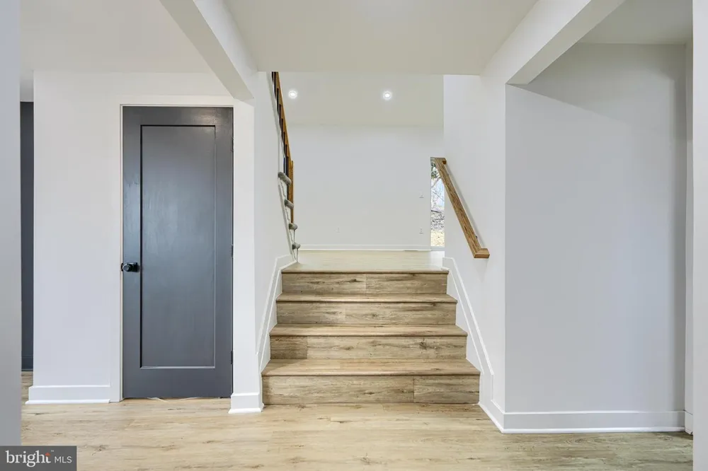 2802 STEELE ROAD Baltimore, MD 21209