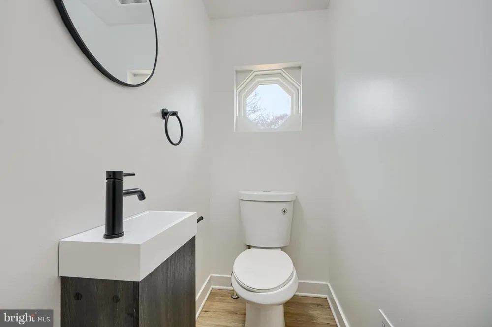 2802 STEELE ROAD Baltimore, MD 21209