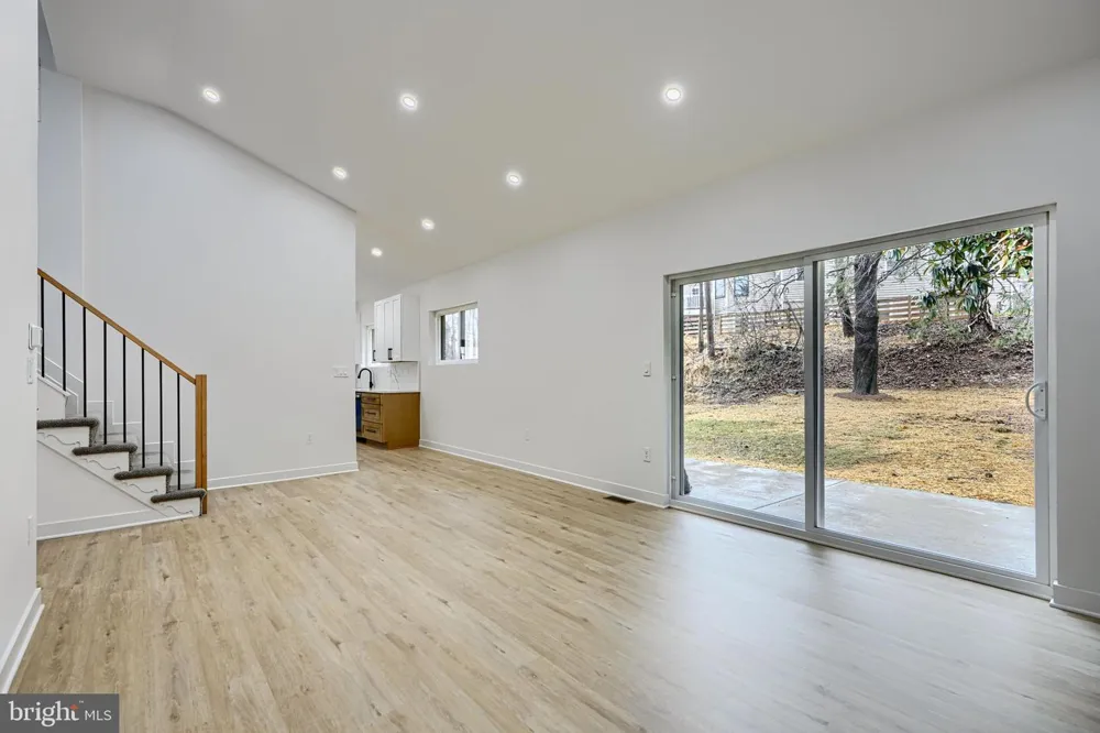 2802 STEELE ROAD Baltimore, MD 21209