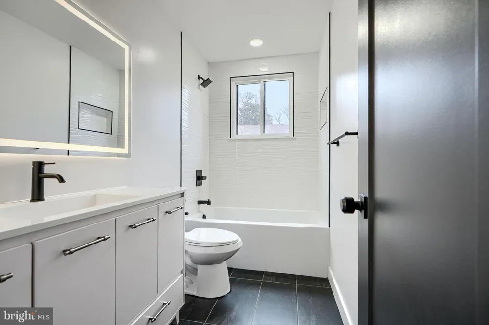 2802 STEELE ROAD Baltimore, MD 21209