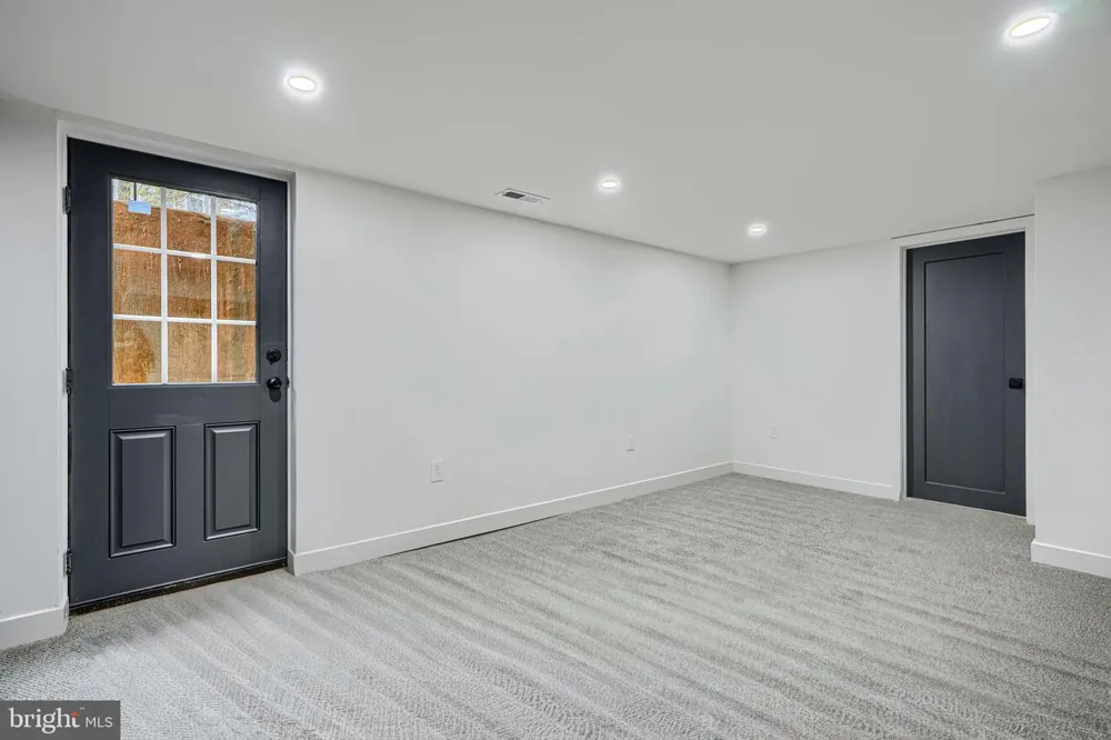 2802 STEELE ROAD Baltimore, MD 21209