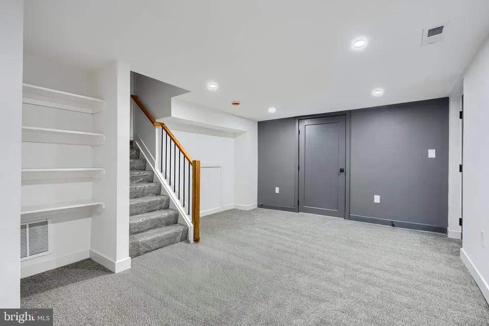 2802 STEELE ROAD Baltimore, MD 21209
