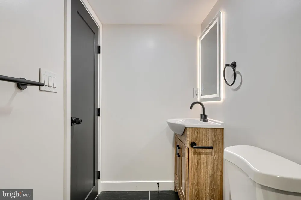2802 STEELE ROAD Baltimore, MD 21209