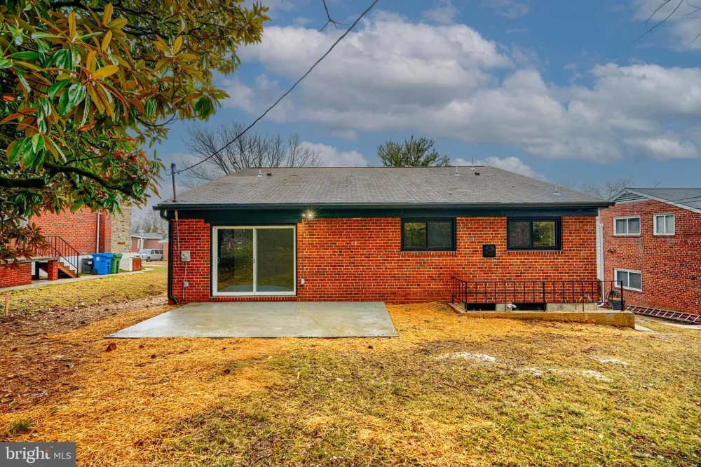 2802 STEELE ROAD Baltimore, MD 21209