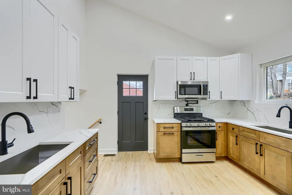 2802 STEELE ROAD Baltimore, MD 21209