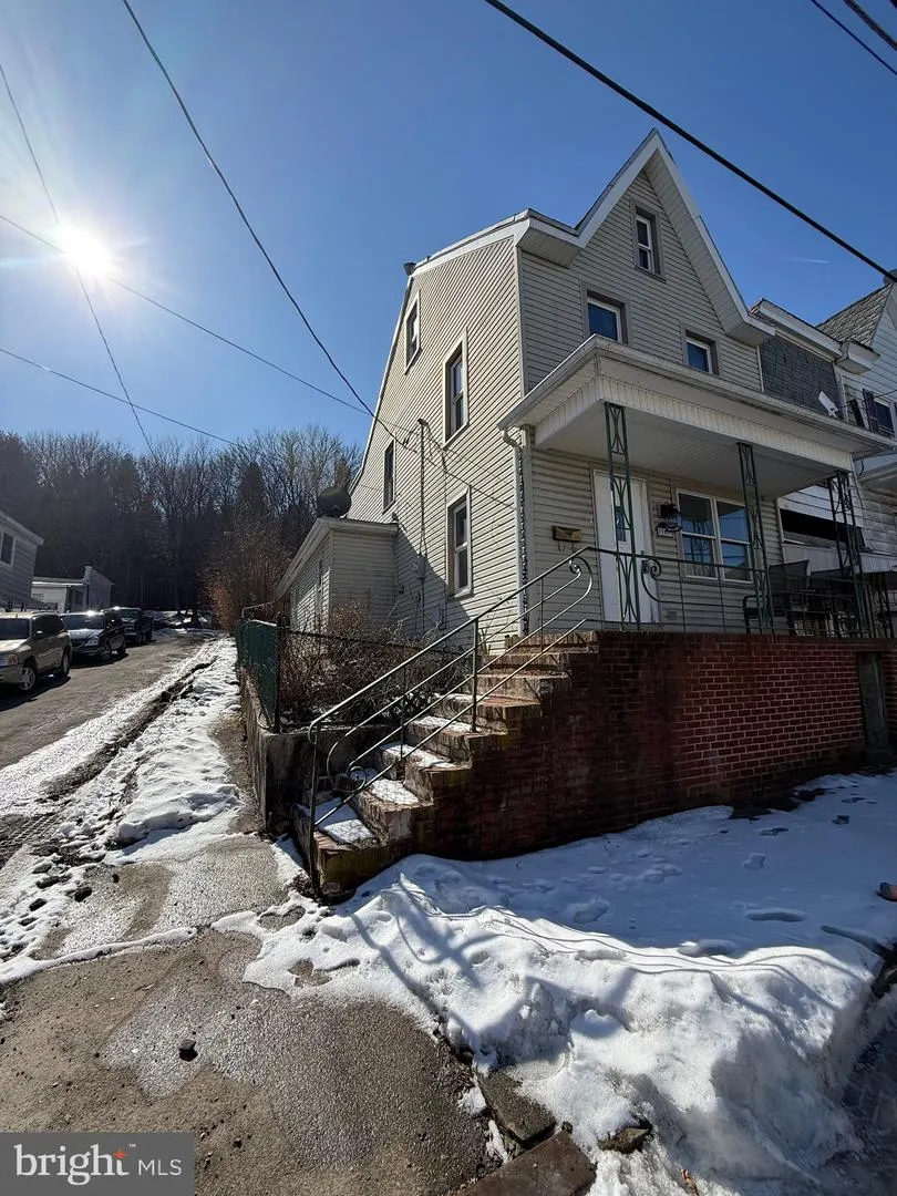 1000 BROCK STREET Ashland, PA 17921