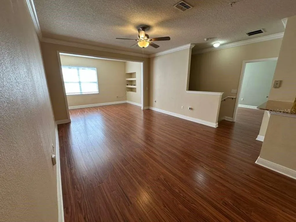 225 SOUTHERN PECAN CIRCLE #208 Winter Garden, FL 34787