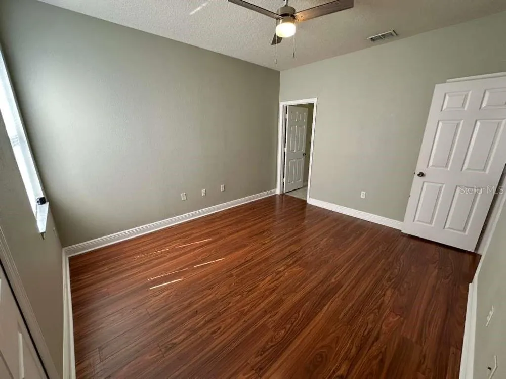 225 SOUTHERN PECAN CIRCLE #208 Winter Garden, FL 34787