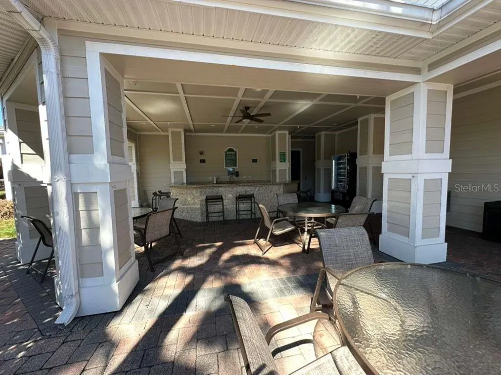225 SOUTHERN PECAN CIRCLE #208 Winter Garden, FL 34787