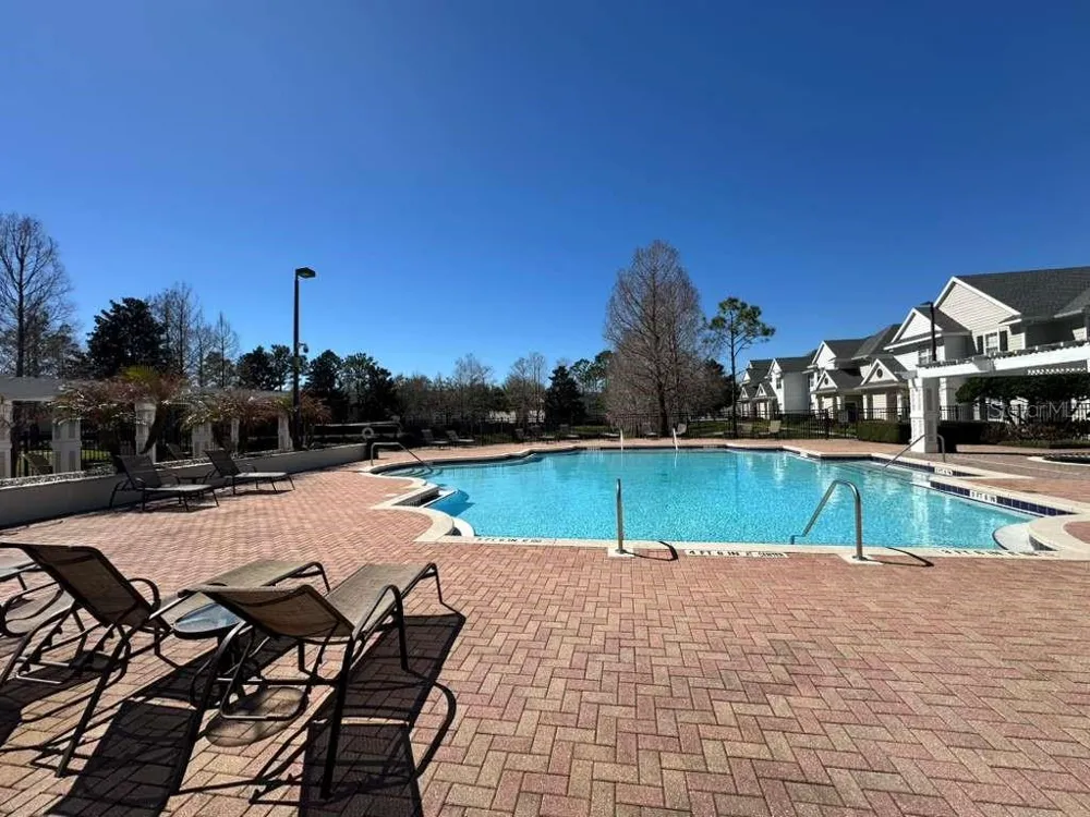 225 SOUTHERN PECAN CIRCLE #208 Winter Garden, FL 34787