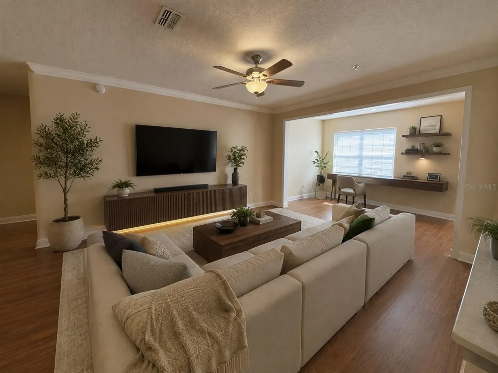 225 SOUTHERN PECAN CIRCLE #208 Winter Garden, FL 34787