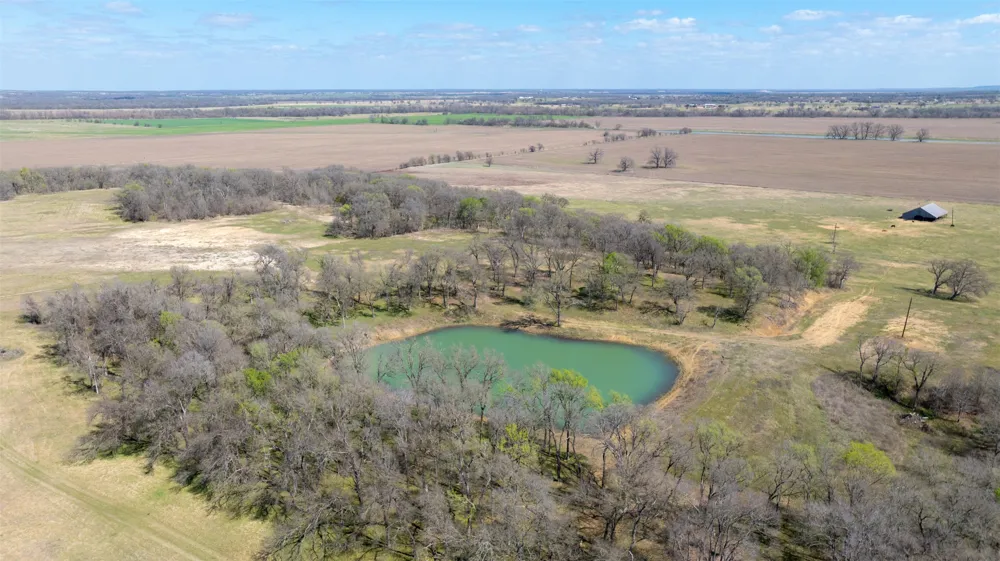 E 21st Street Cameron, TX 76520