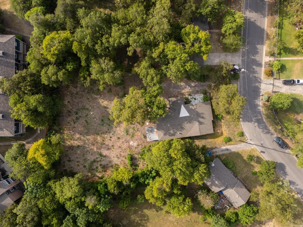 300 Pecan Drive Austin, TX 78753