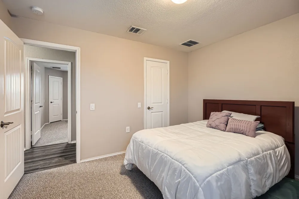 3504 Alpine Autumn Drive Austin, TX 78744