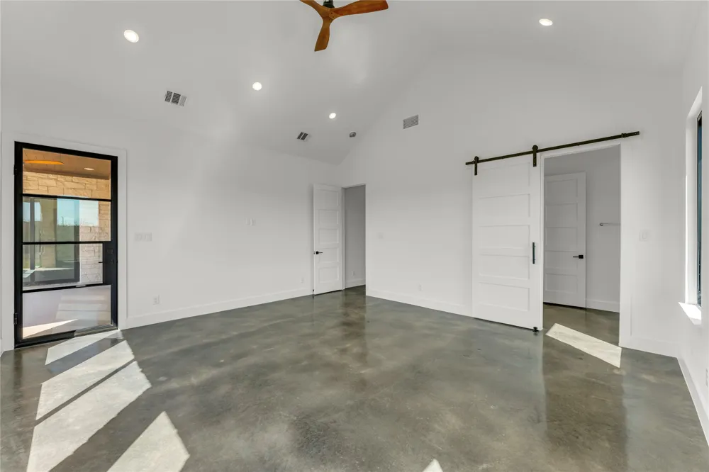 138 Cloudwood Ranch Road Briggs, TX 78608