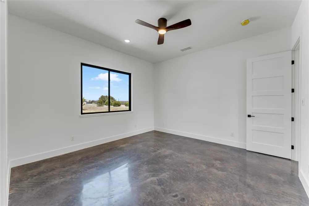 138 Cloudwood Ranch Road Briggs, TX 78608