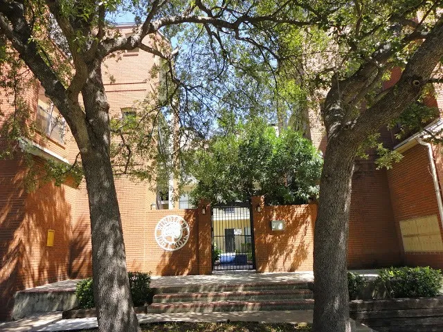 106 E 30th Street #101 Austin, TX 78705