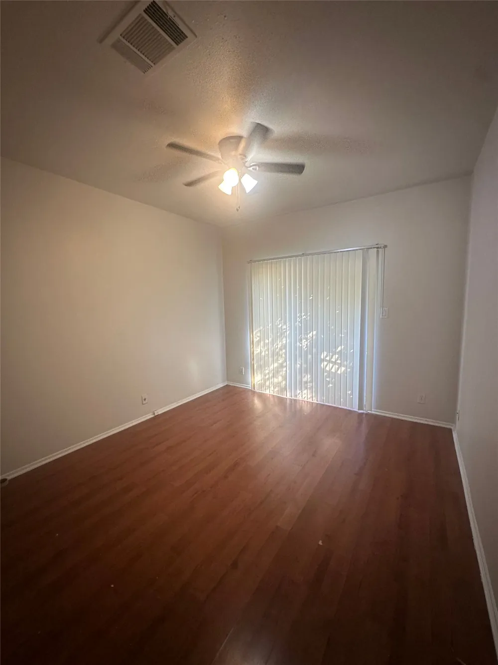 106 E 30th Street #101 Austin, TX 78705