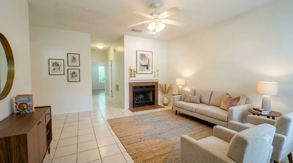 106 E 30th Street #101 Austin, TX 78705