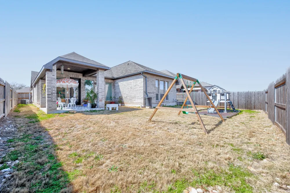 312 Jefferson Drive Kyle, TX 78640
