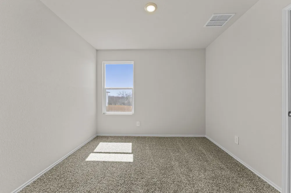 2203 LIONHEART DRIVE Luling, TX 78648