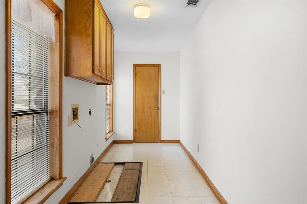 1196 Sherrill Lane Lexington, TX 78947