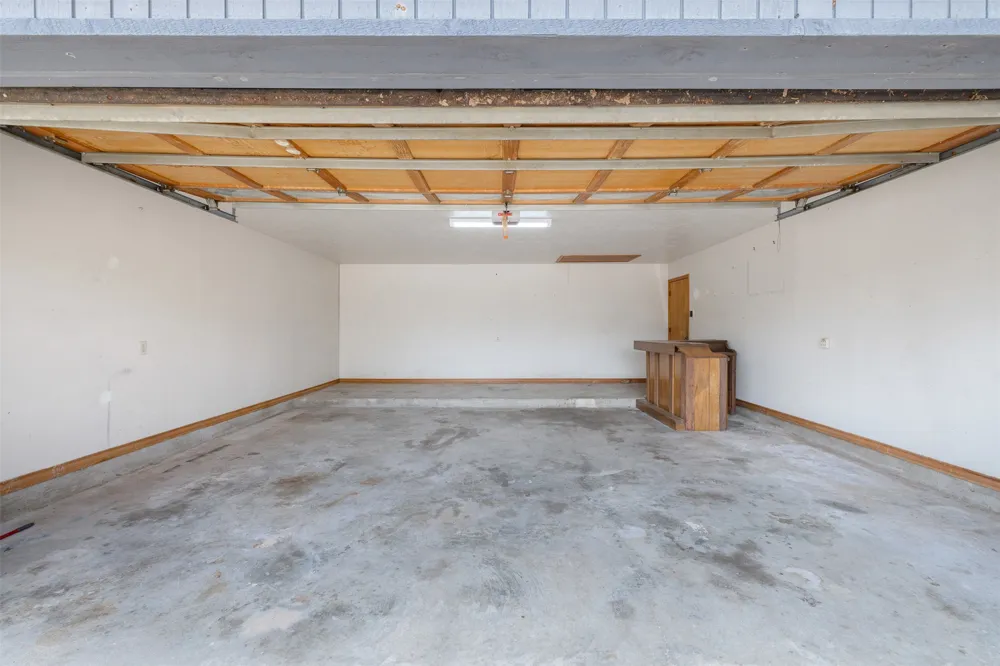 1196 Sherrill Lane Lexington, TX 78947