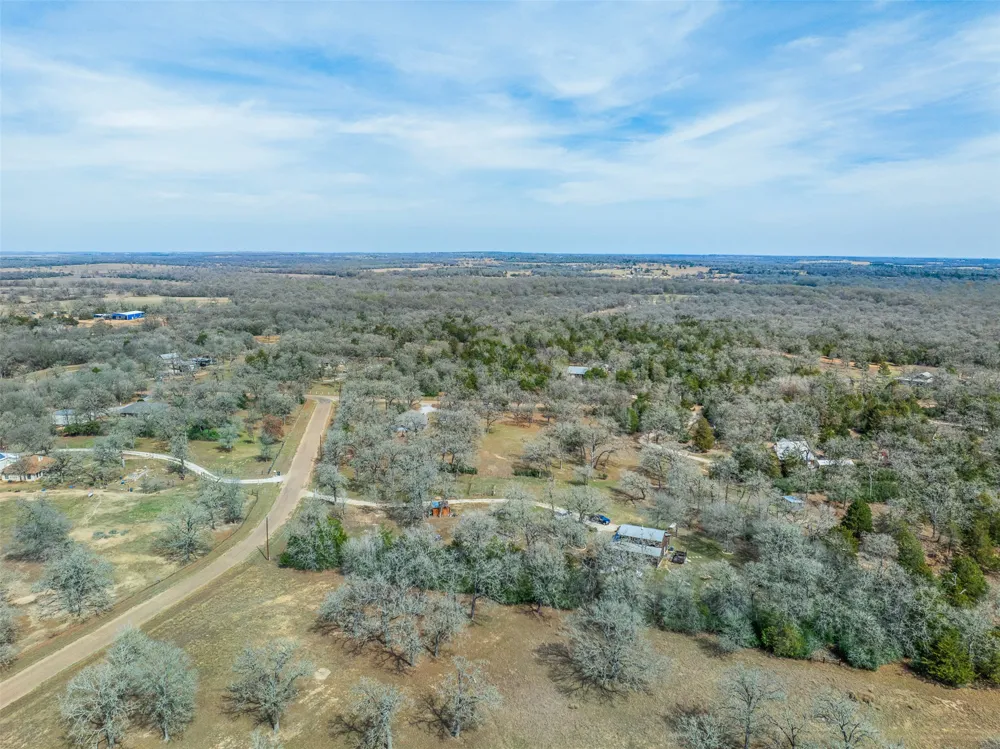 1196 Sherrill Lane Lexington, TX 78947