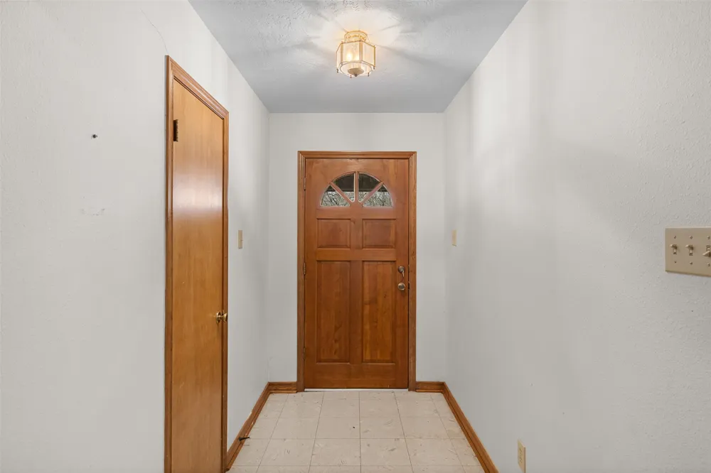1196 Sherrill Lane Lexington, TX 78947