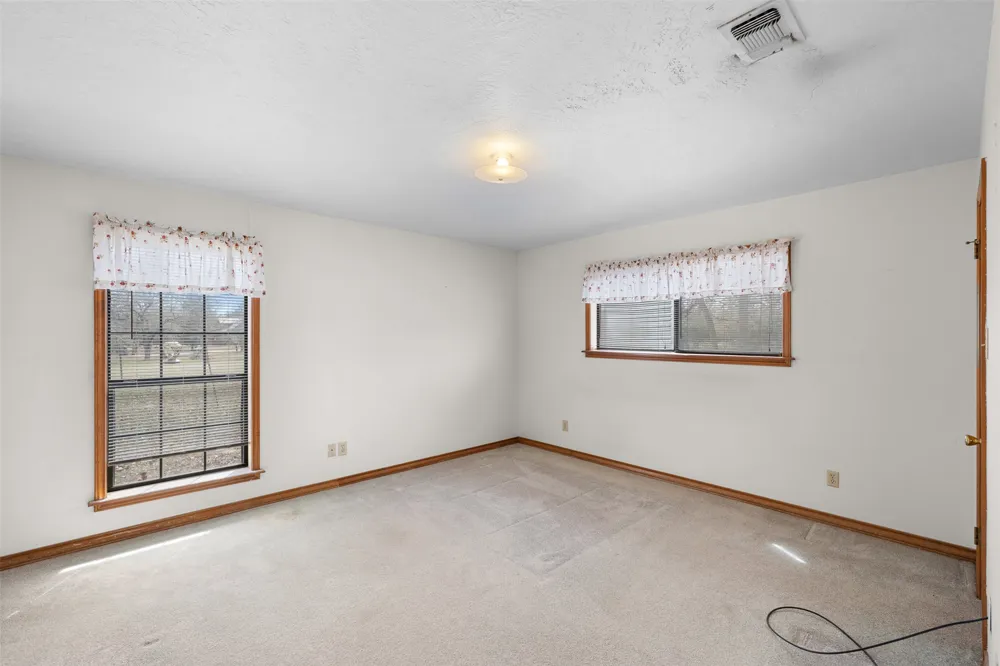 1196 Sherrill Lane Lexington, TX 78947