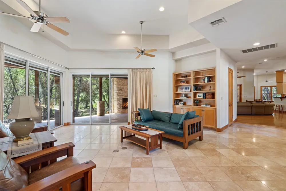 1601 Wild Basin Ledge Austin, TX 78746