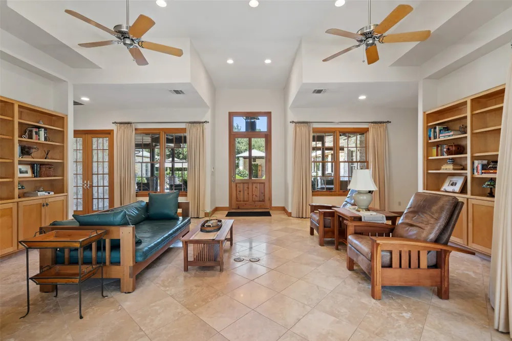 1601 Wild Basin Ledge Austin, TX 78746