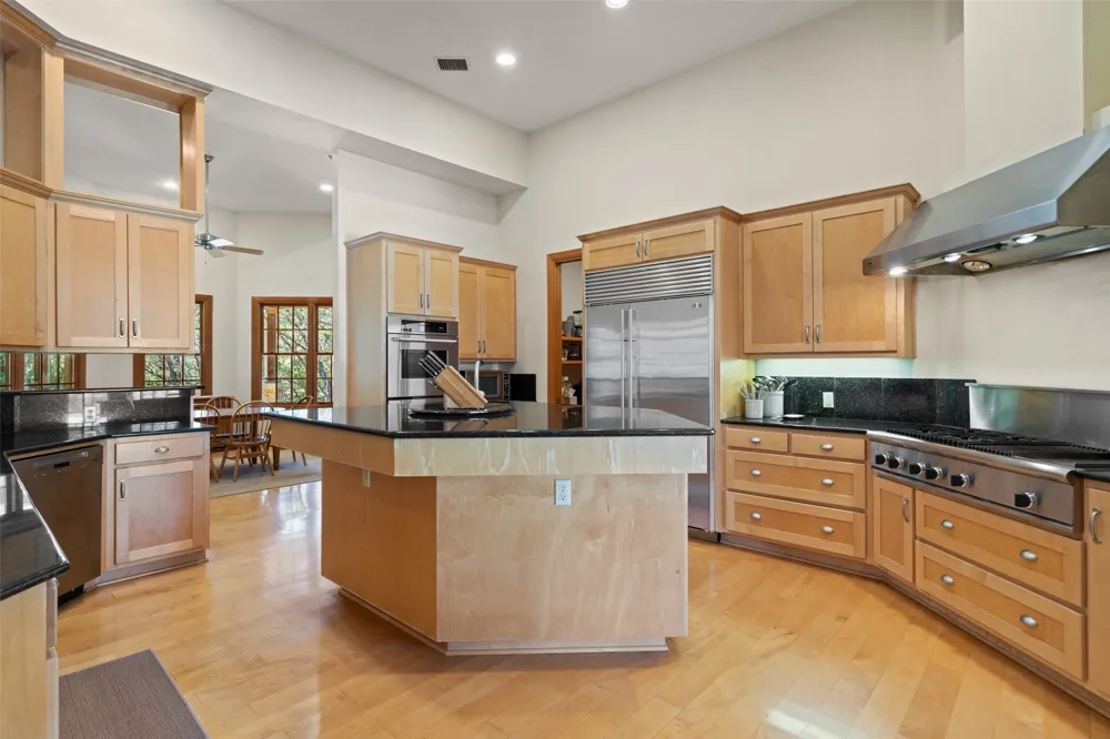 1601 Wild Basin Ledge Austin, TX 78746