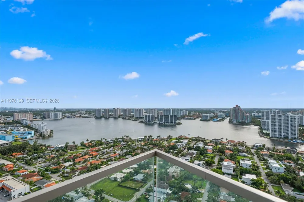 18975 Collins Ave #3205 Sunny Isles Beach, FL 33160