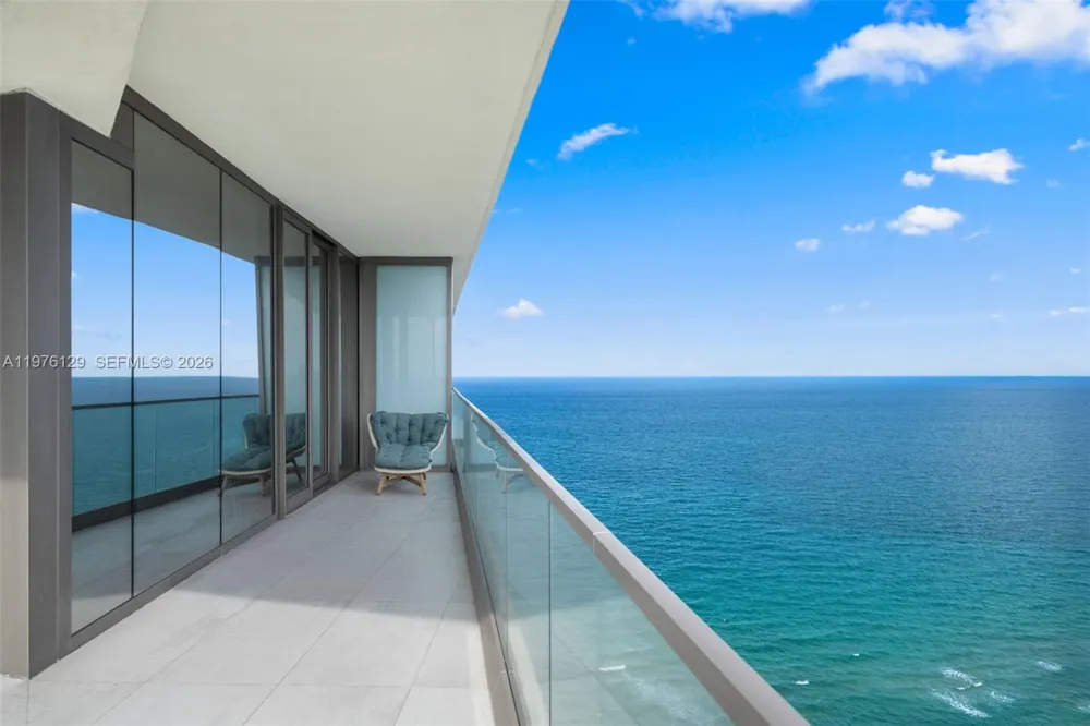 18975 Collins Ave #3205 Sunny Isles Beach, FL 33160