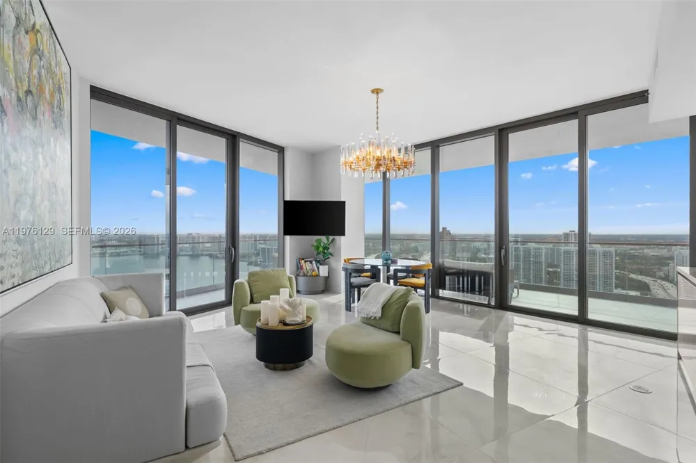18975 Collins Ave #3205 Sunny Isles Beach, FL 33160