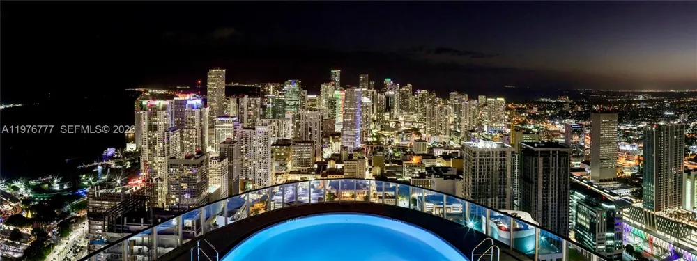 851 NE 1st Ave #PH 5700 Miami, FL 33132