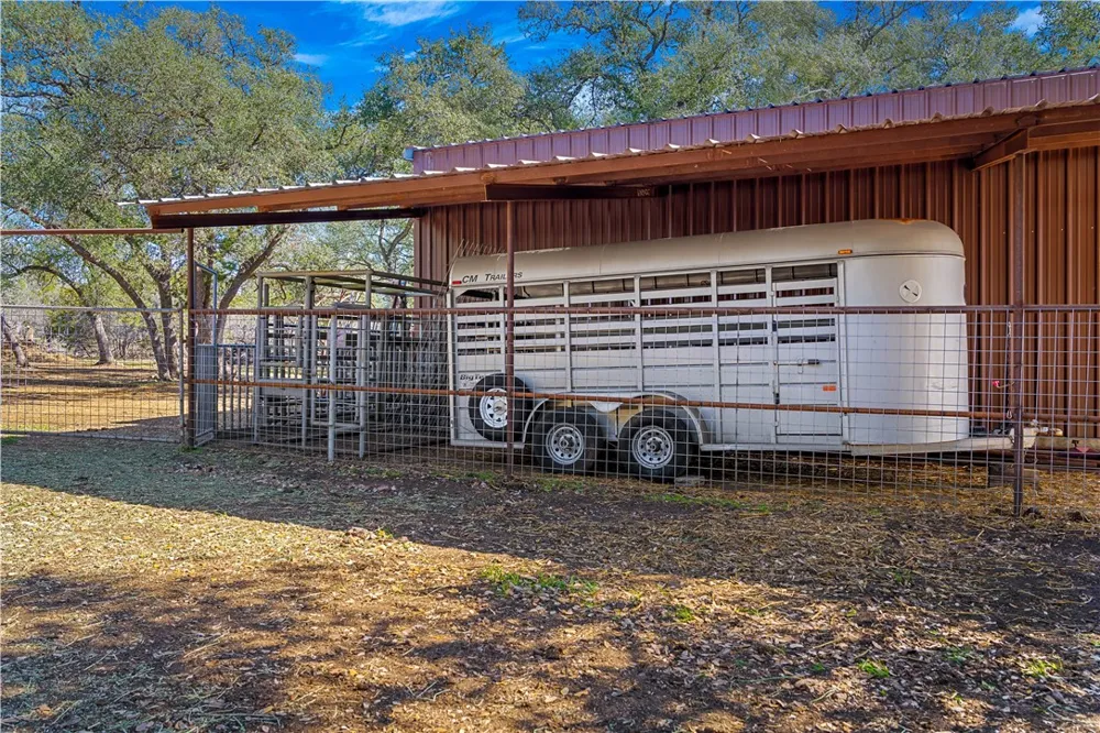 2444 Purgatory Road New Braunfels, TX 78132