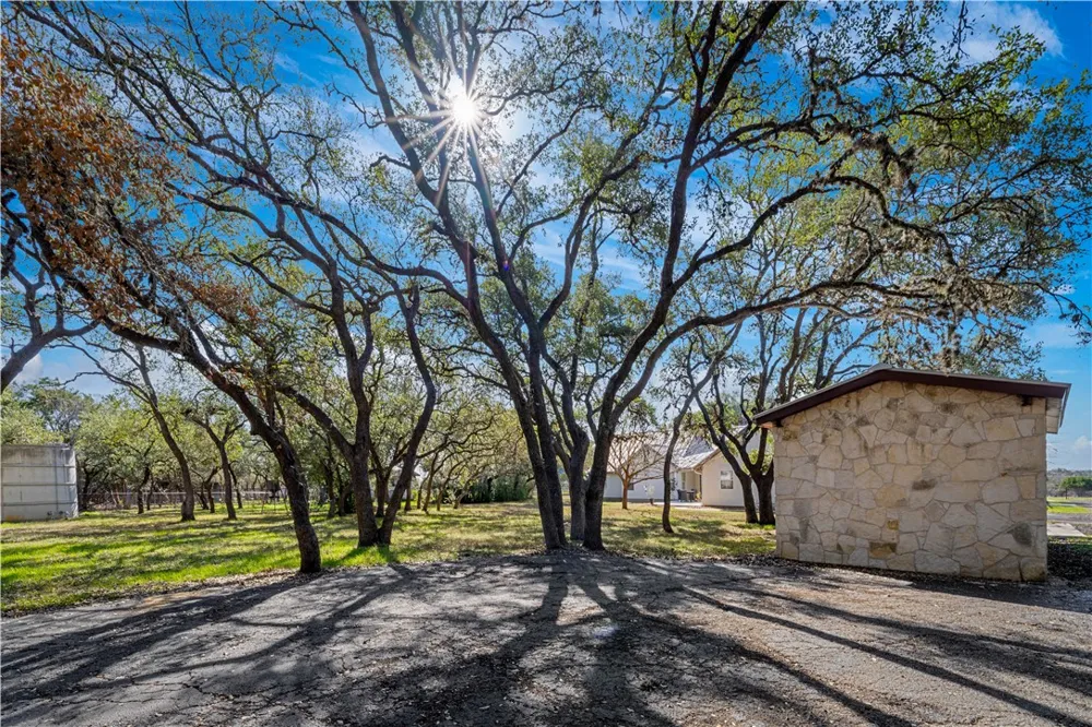 2444 Purgatory Road New Braunfels, TX 78132