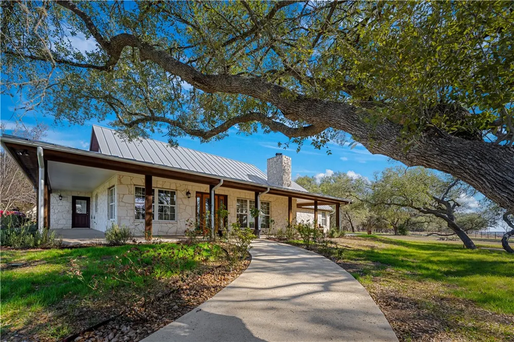 2444 Purgatory Road New Braunfels, TX 78132