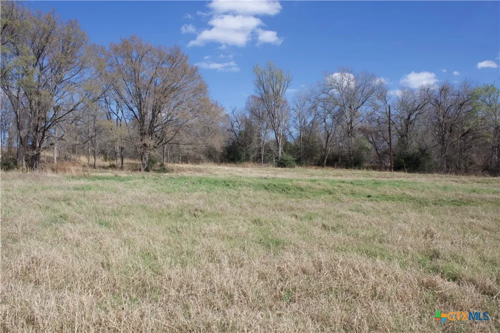 132 Highland Drive Cameron, TX 76520