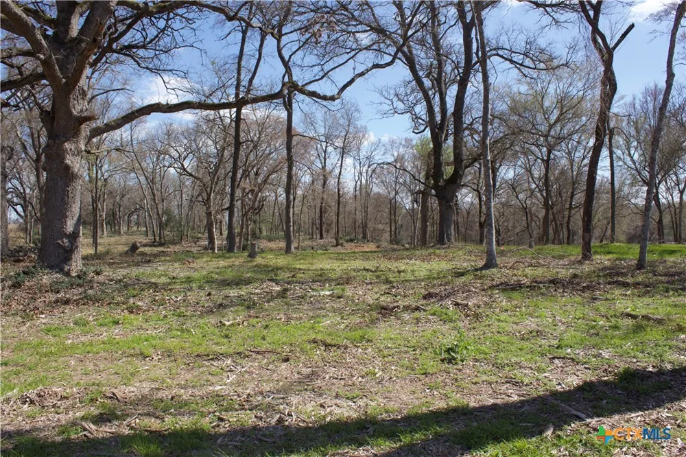 132 Highland Drive Cameron, TX 76520