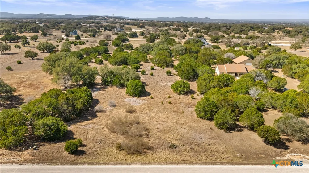 1046 Buckskin Trail Bandera, TX 78003