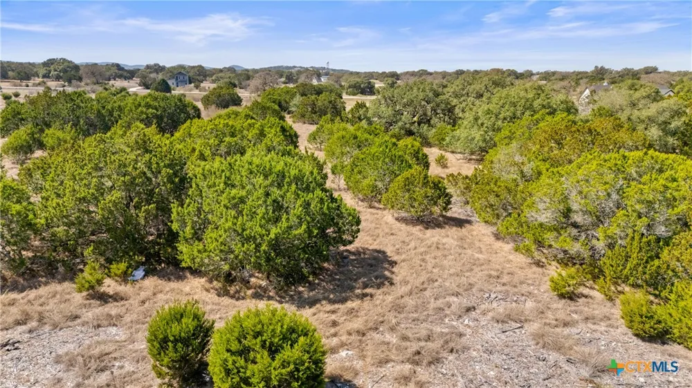 1046 Buckskin Trail Bandera, TX 78003