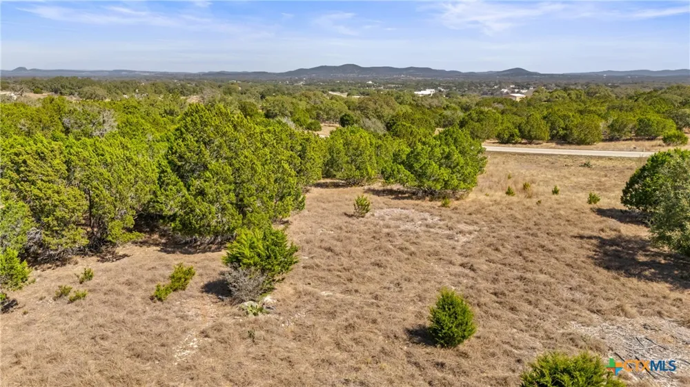 1046 Buckskin Trail Bandera, TX 78003