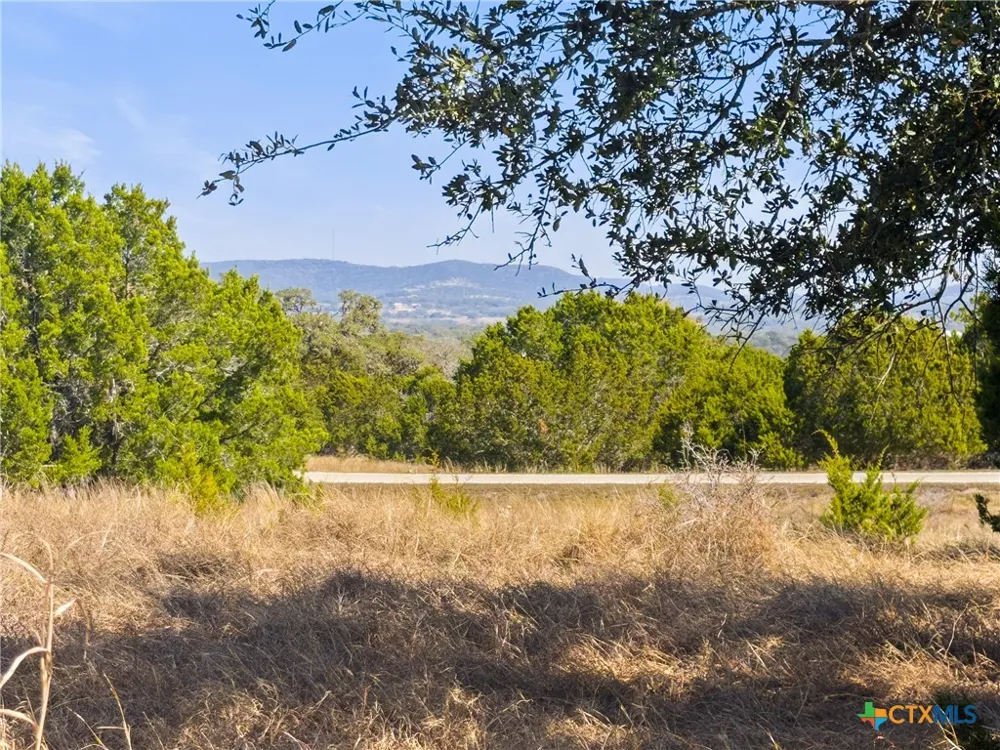 1046 Buckskin Trail Bandera, TX 78003