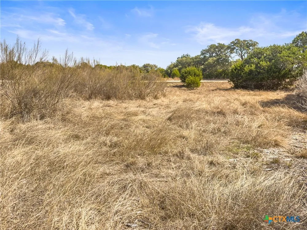 1046 Buckskin Trail Bandera, TX 78003