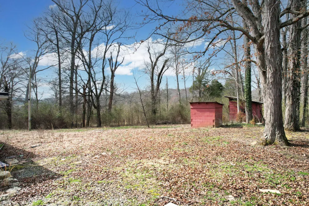 305 County Road 180 Athens, TN 37303