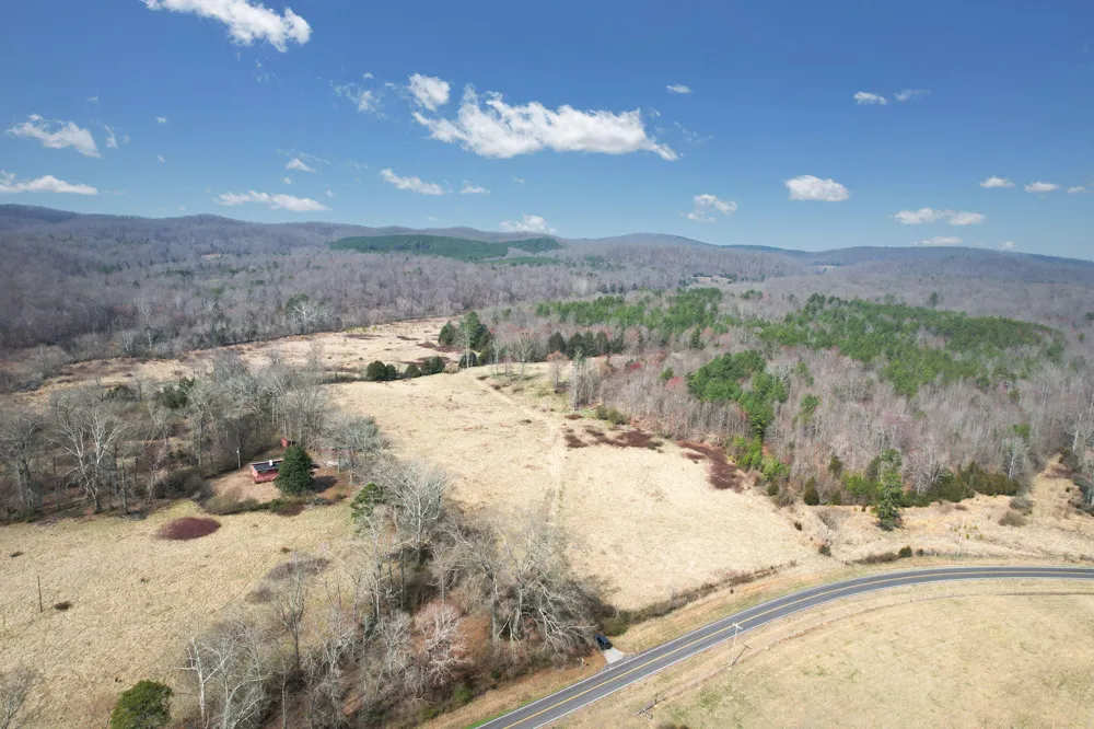 305 County Road 180 Athens, TN 37303