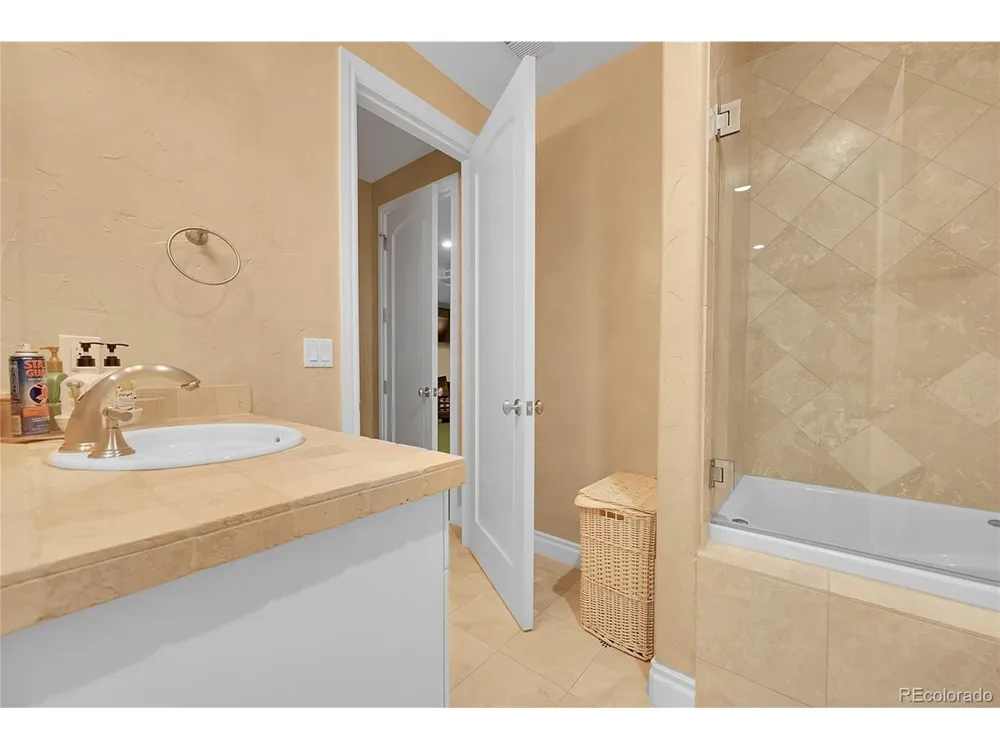 6783 E Orchard Road Greenwood Village, CO 80111